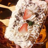 锅底3斤牛油一斤料，满满一大锅，特色菜超多