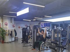 -超鹿运动(达信大厦店)