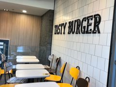-麦当劳(杨林得来速店)