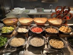 -筠咖啡西餐厅(上海国展宝龙丽筠酒店)