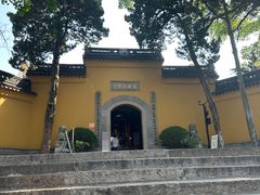 -灵岩山风景区
