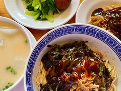 -沪西老弄堂面馆(定西路店)