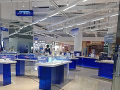 -优购镜仓(黄岛吾悦店)