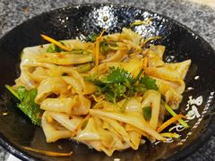 -黑白电视长沙小吃(美林M·LIVE天地东座店)