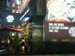 -上海大宁福朋喜来登酒店大堂吧(共和新路店)