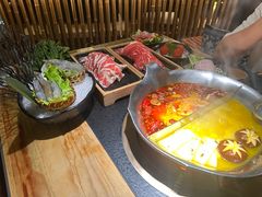 -湊湊火锅·茶憩(上海合生汇店)