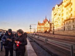 -多瑙河畔鞋履雕塑