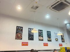 -光头药膳鸡(莱茵小镇店)