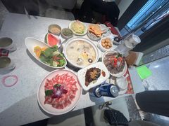 -三人行骨头王火锅(长寿店)