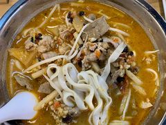 -丽丽三鲜螺蛳粉(田林路店)