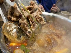 -肖肖酸萝卜鱼火锅(总店)