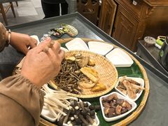 -土连锅·现熬养生汤锅(梁家巷店)