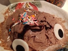 巧克力冰淇淋-温禾牛·和牛寿喜烧自助火锅(恒基名人店)