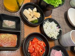 -烤肉村·多素拌韩国料理 다소반(虹泉路店)