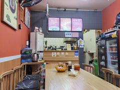 -左左香老潼关肉夹馍(龙山一路店)