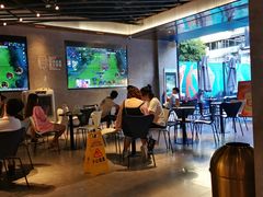 用餐区-野萃山·潮汕厚果汁(十亩地店)