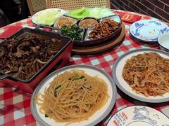 -老郑家东北春饼(龙悦居店)