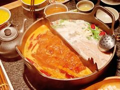 -三出山火锅(南京万象天地店)
