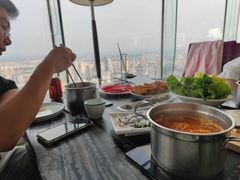 靠窗位-云中捞高空旋转餐厅(商茂世纪广场店)