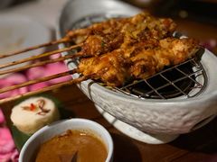 -三亚艾迪逊酒店·海滩烧烤 BARBACOA·现场乐队·浪漫晚餐·烧烤海鲜