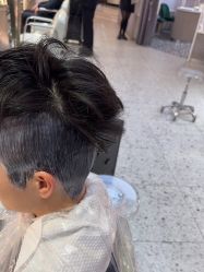 -PE SALON 