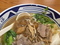 -鑫花溪牛肉米粉(凤凰街创始总店)