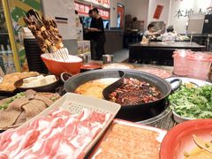 -冯校长老火锅(中联广场店)