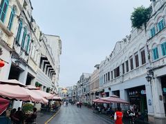 -海口骑楼小吃街