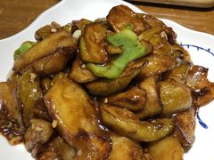 -95号酱骨·一块豆腐(展春园西路店)