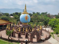 -一寨两国风景区