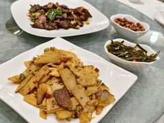 -品朵颐·精致湖北菜(会展店)