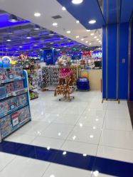 -玩具反斗城(正大广场店)