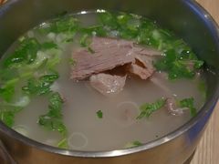 -梨花牛肉汤饭(仁恒伊势丹店)