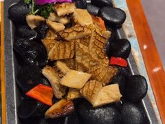 -哈啾嗨·新概念蒙餐(红星新城店)