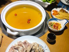 -菌彩云南野生菌火锅(万达广场店)