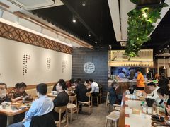 -馋三尺蟹粉小笼(人民广场店)