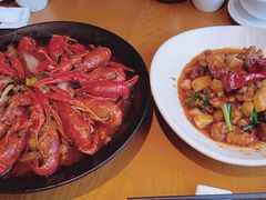 -隔壁老王·家常云南菜(花巷店)