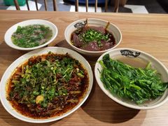 -杨三孃跷脚牛肉(中粮鸿云悦街店)