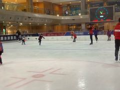 -奥山冰场(奥山世纪城店)