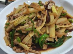 -天乐农家鱼头王(天目湖店)