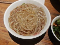 -万记麻辣烫国展总店