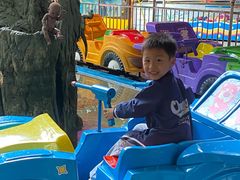 -顺德大良半月城游乐场