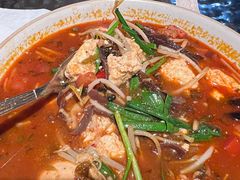 -粉八·云南米线·建水烧烤(常熟路店)