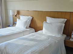 -珠海拱北口岸富华里中海雅高铂尔曼酒店