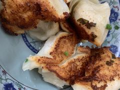 -无名氏宵夜小摊(祝家三姐妹馄饨店)