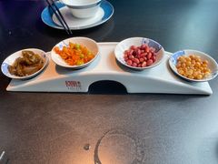 -凤凰湘语·海派湘菜(浦东旗舰店)