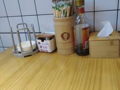 -八二小区抄手(龙湖上城天街店)