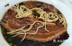Snow Cabbage Tofu Skin Pork Noodles