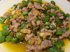 -万重锦·人文川菜馆(骡马市店)