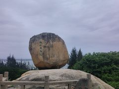 -东山风动石景区
